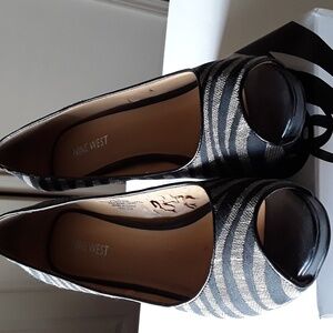 Nine West Black Fabric Peep Toe Heel